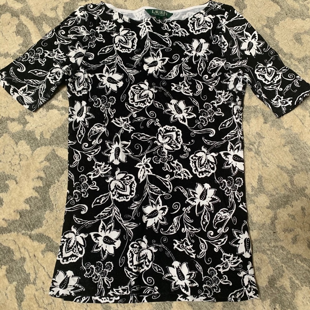 Quarter length Ralph Lauren shirt